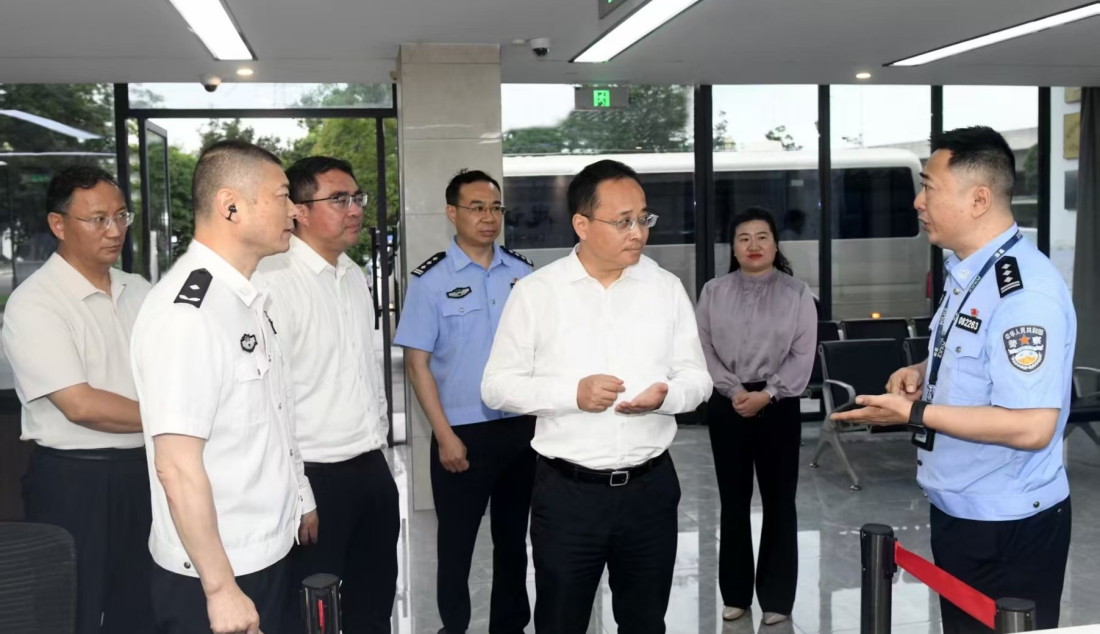 市领导调研推进省市民生实事项目建设