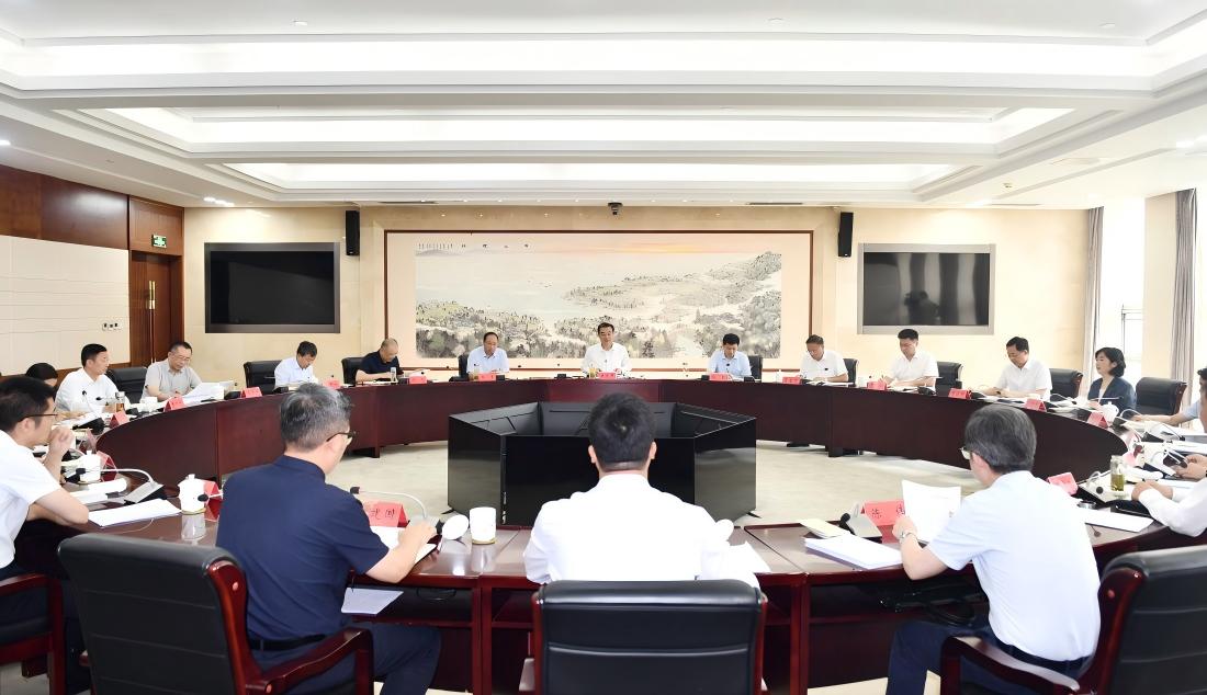 市九届人大六次会议科技创新和产业创新深度融合...