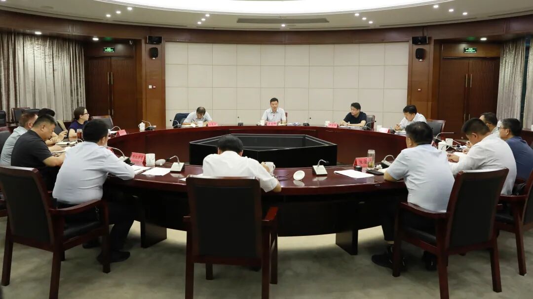 市应急管理局调度推进全市安全生产重点工作.jpg